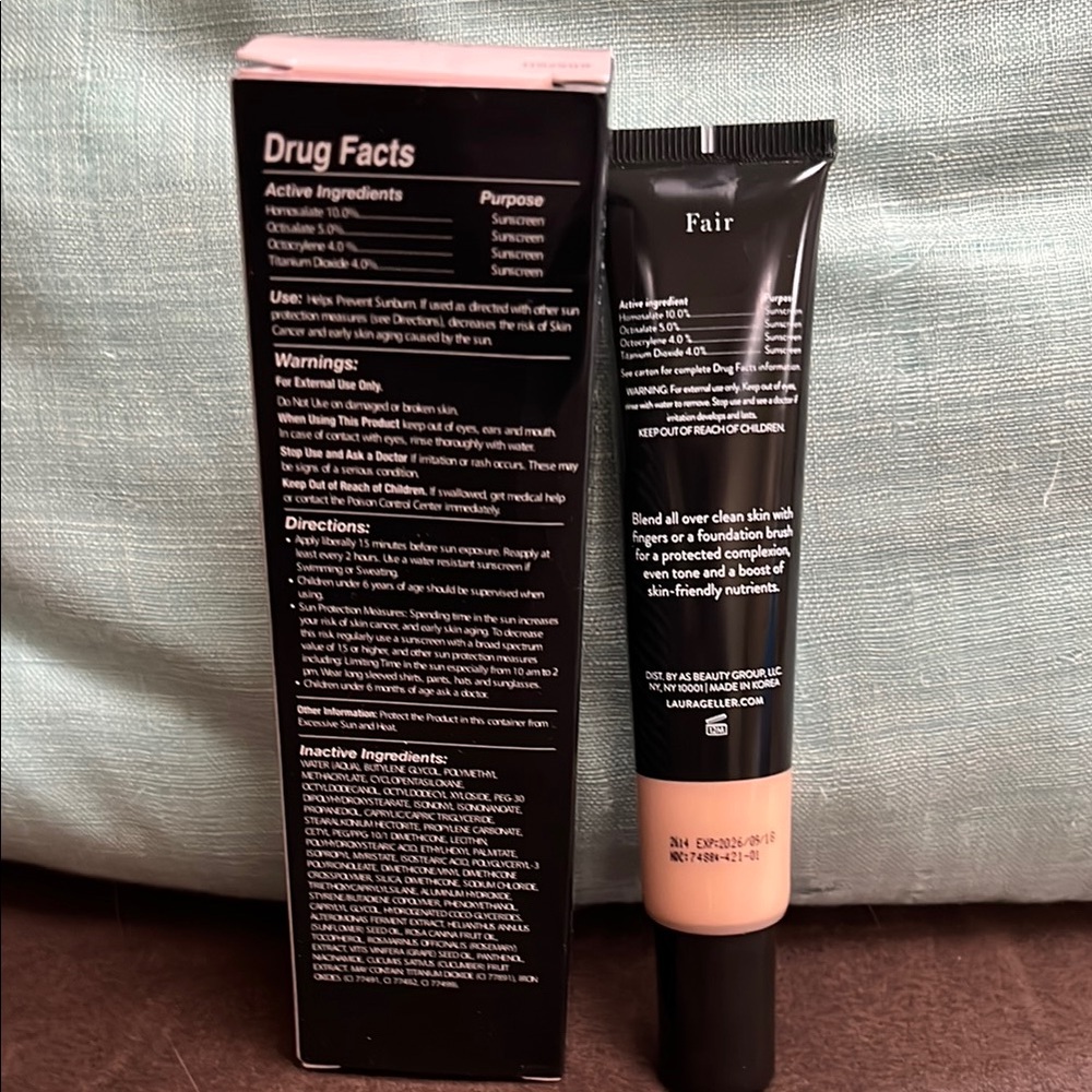 Laura Geller Better Than Block Foundation - Fair - Picture 4 of 4